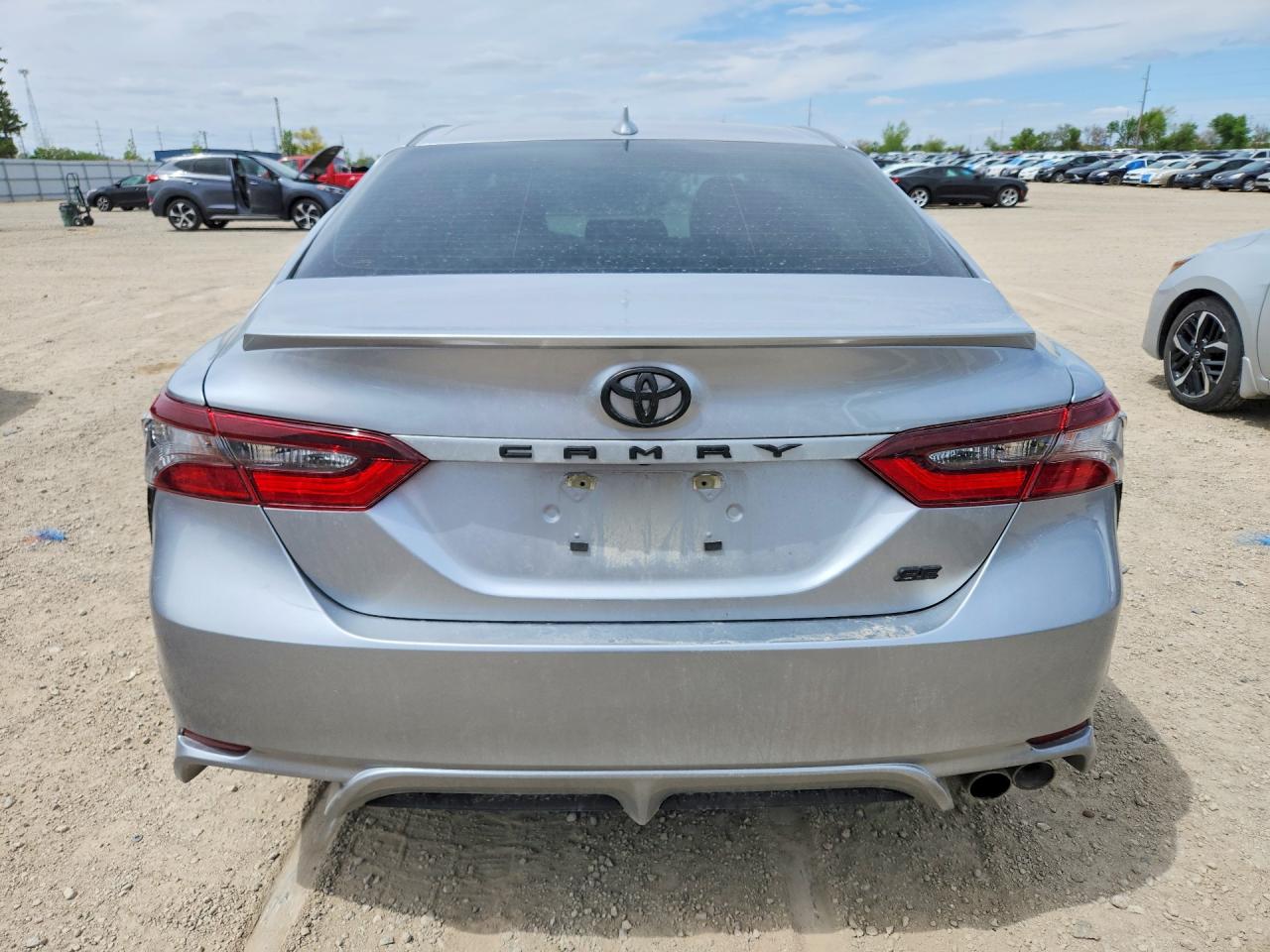 2024 TOYOTA CAMRY SE photo 11