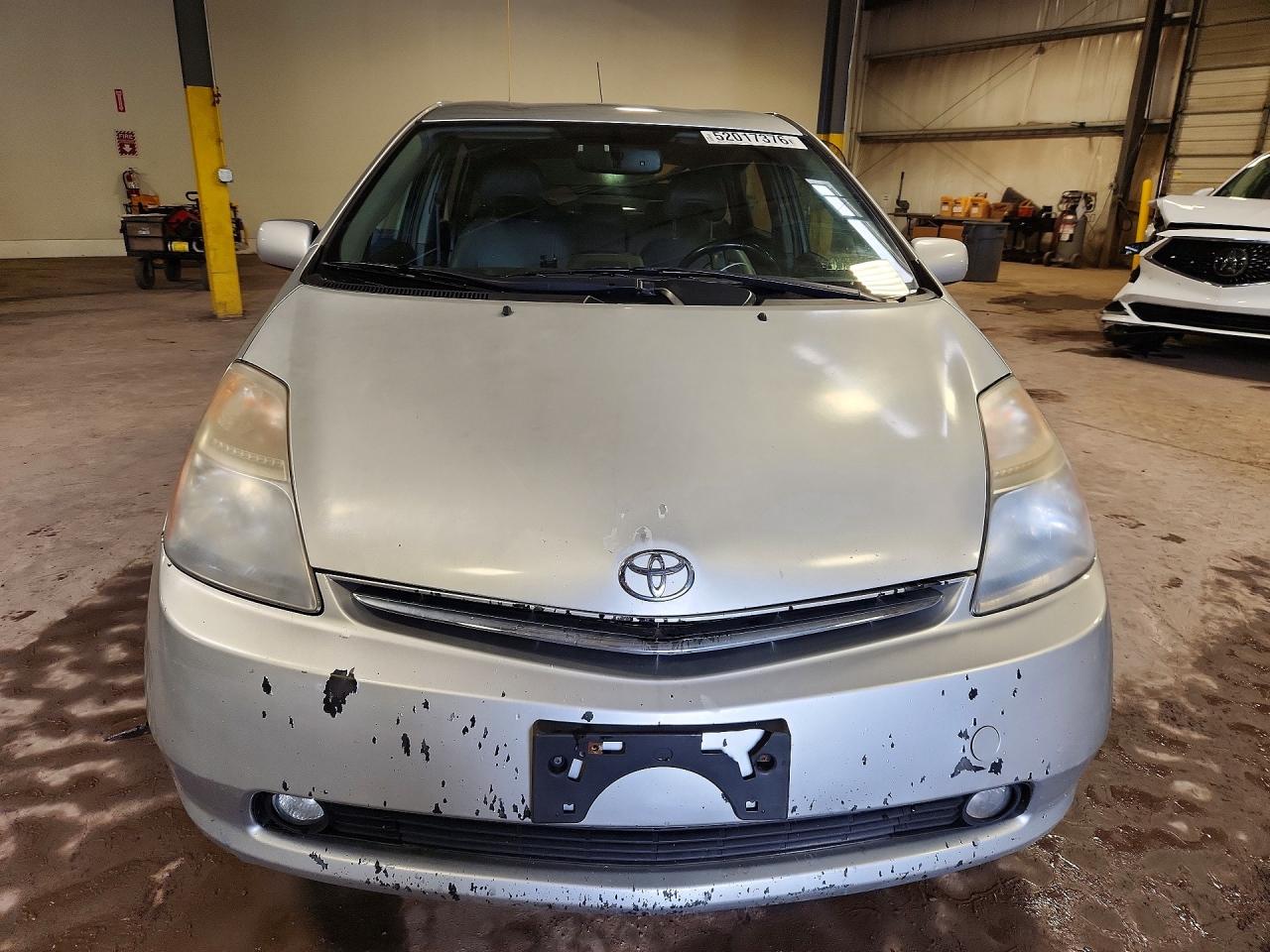 2008 TOYOTA PRIUS BASE photo 9