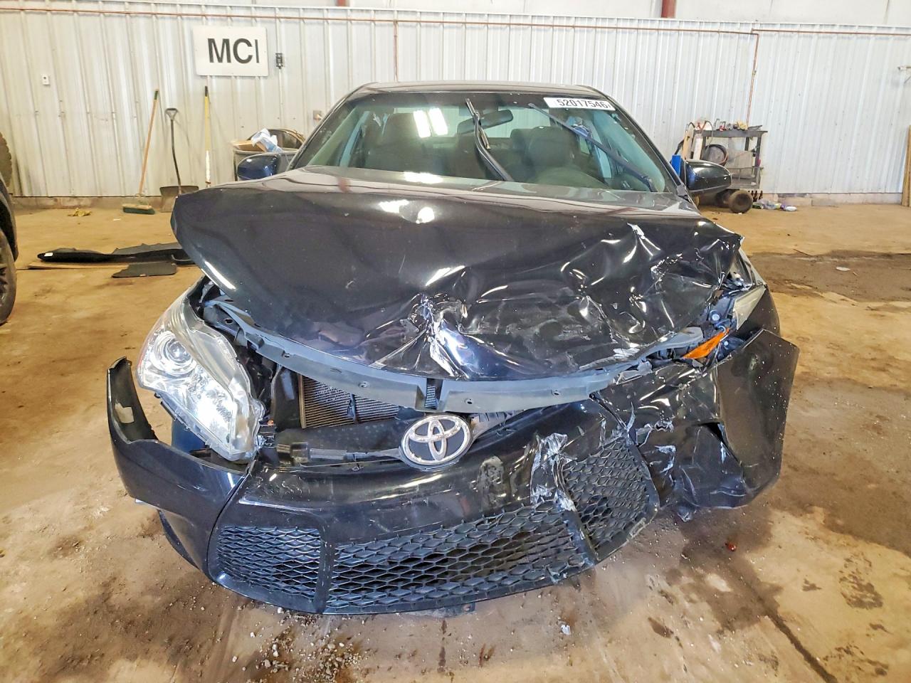 2017 TOYOTA CAMRY SE photo 13