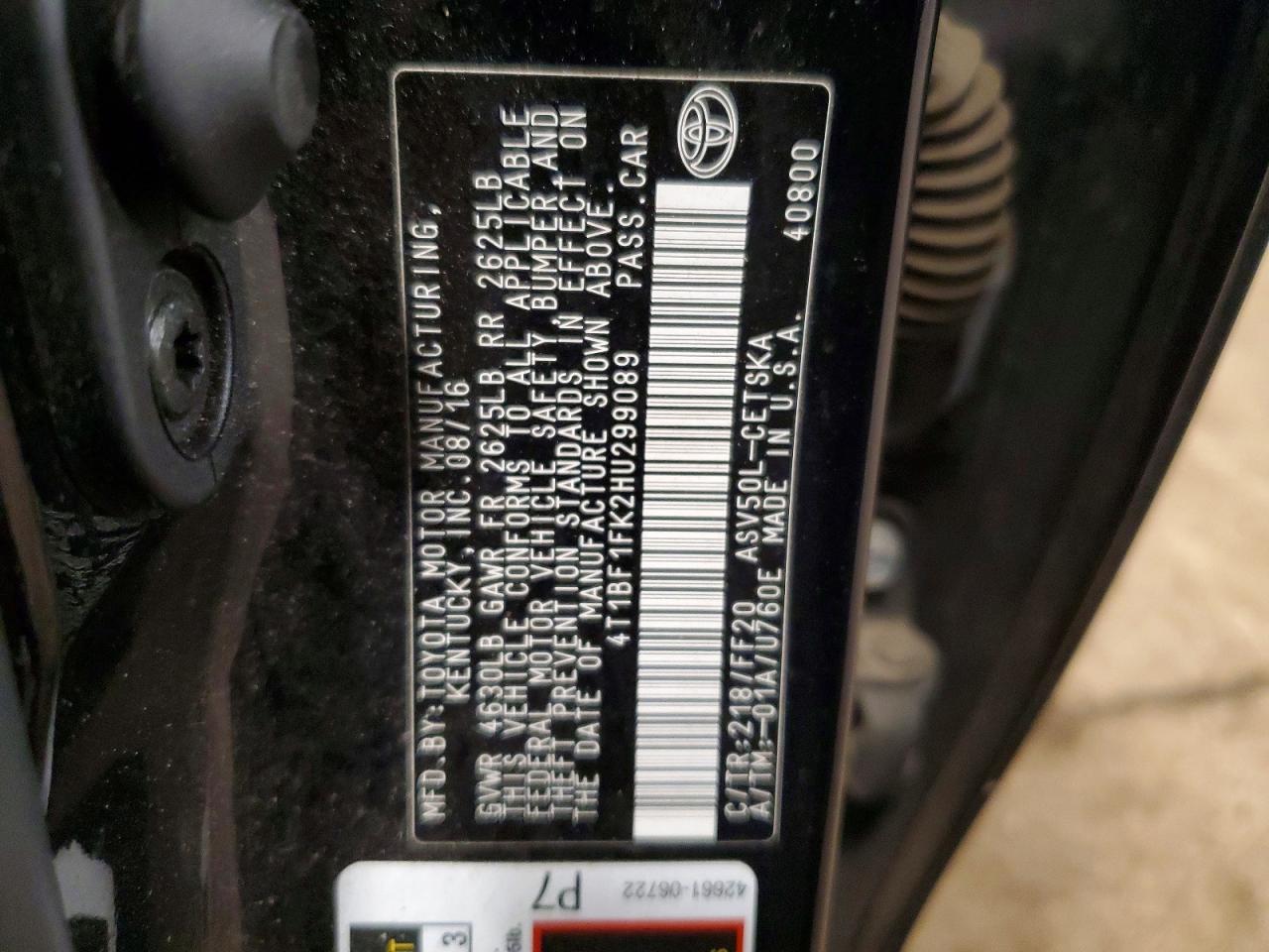 2017 TOYOTA CAMRY SE photo 34