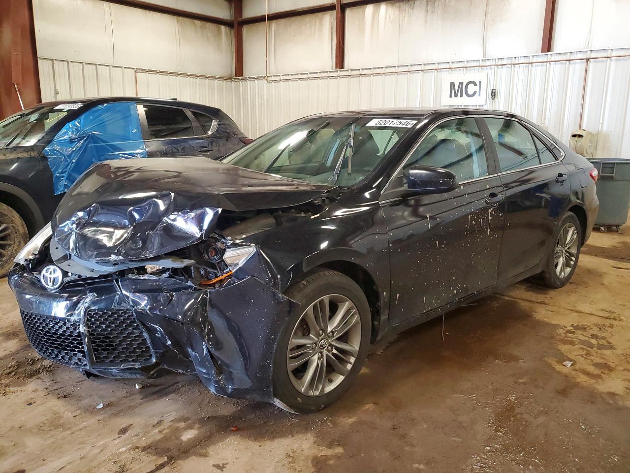 2017 TOYOTA CAMRY