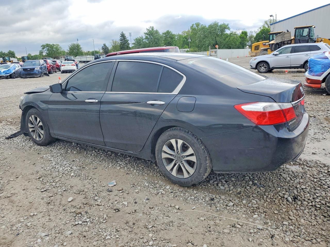 2015 HONDA ACCORD LX photo 3