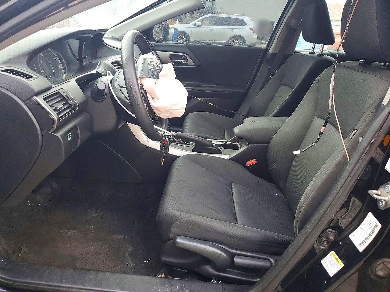 2015 HONDA ACCORD LX photo 13