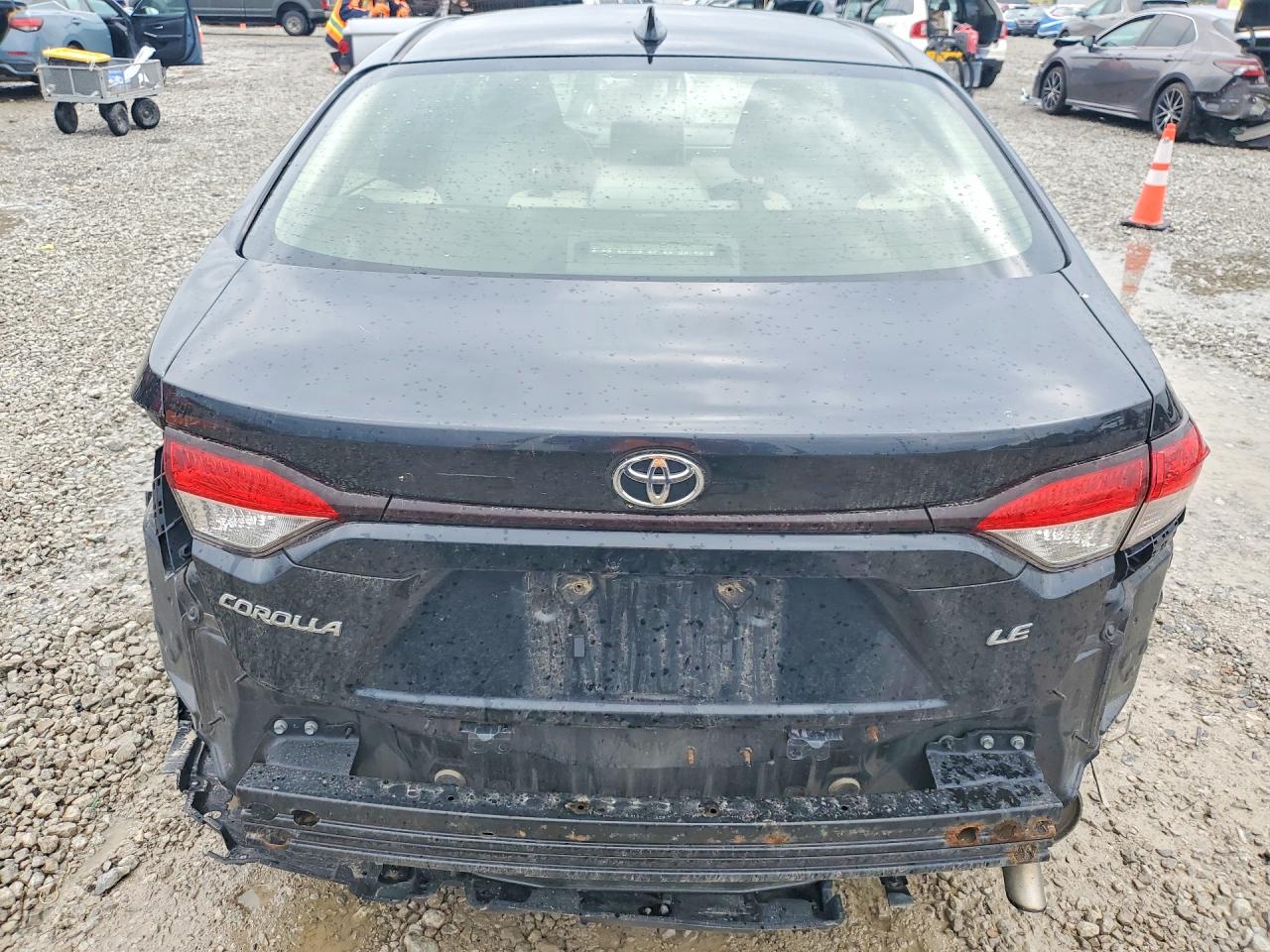 2020 TOYOTA COROLLA LE photo 16