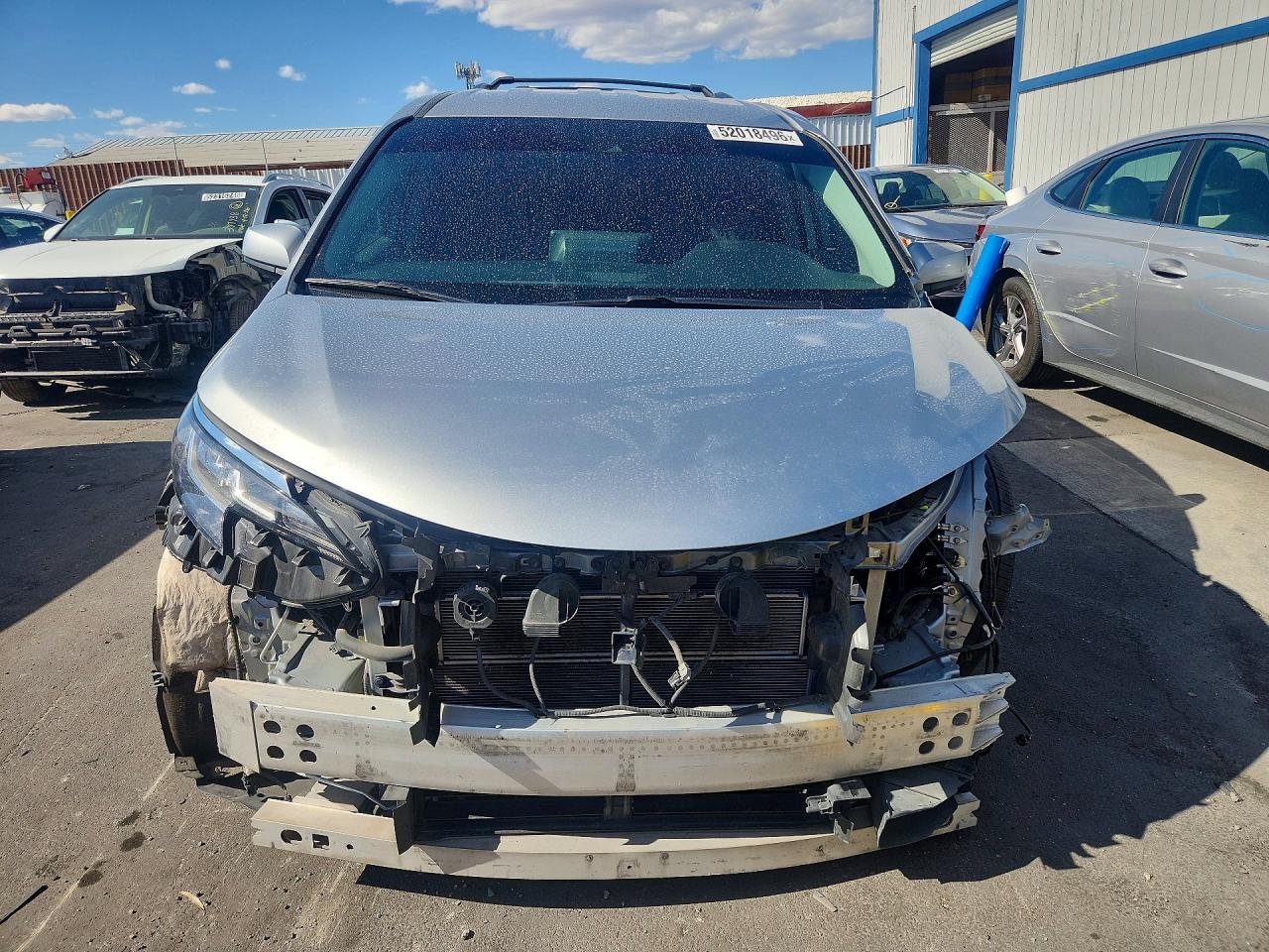 2022 TOYOTA SIENNA LE photo 5
