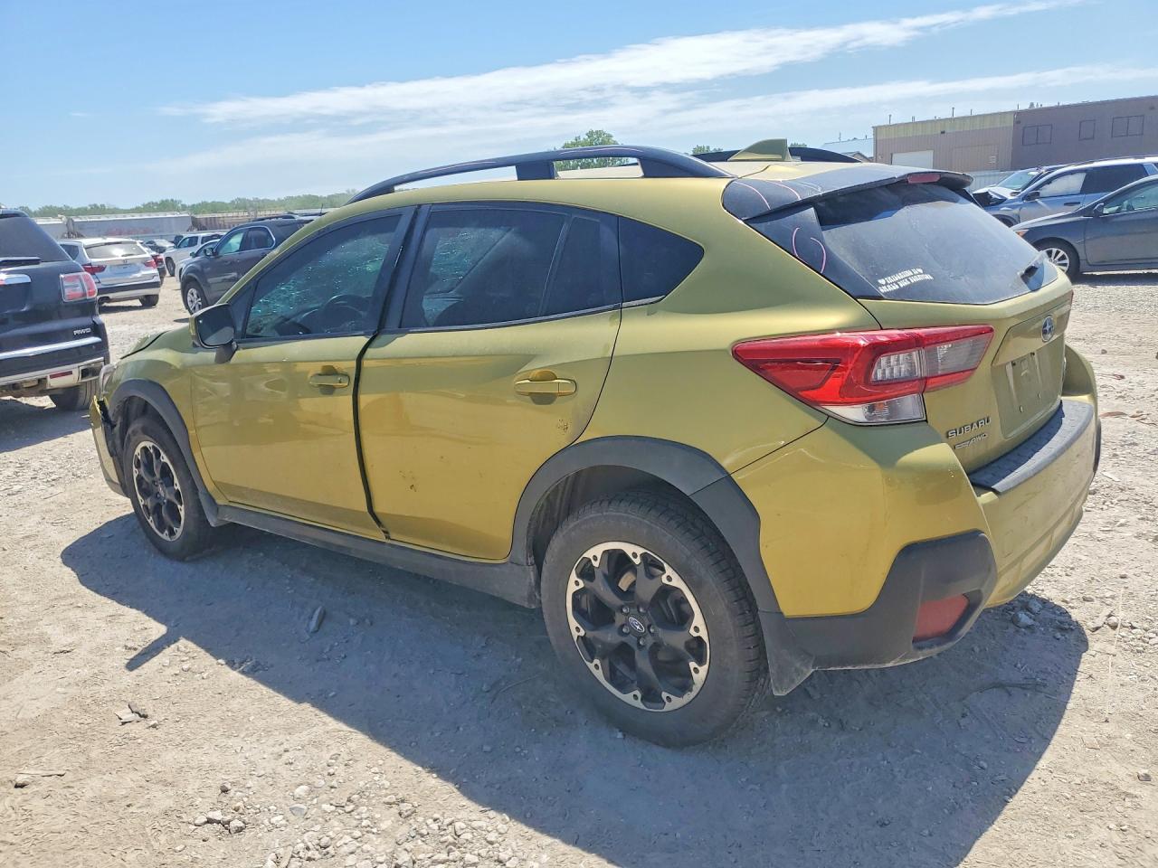 2021 SUBARU CROSSTREK PREMIUM photo 2