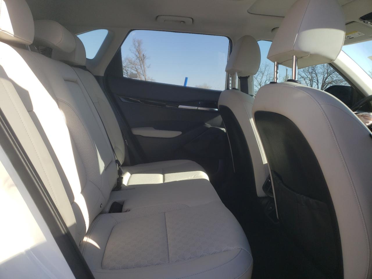 2023 KIA SELTOS EX photo 11