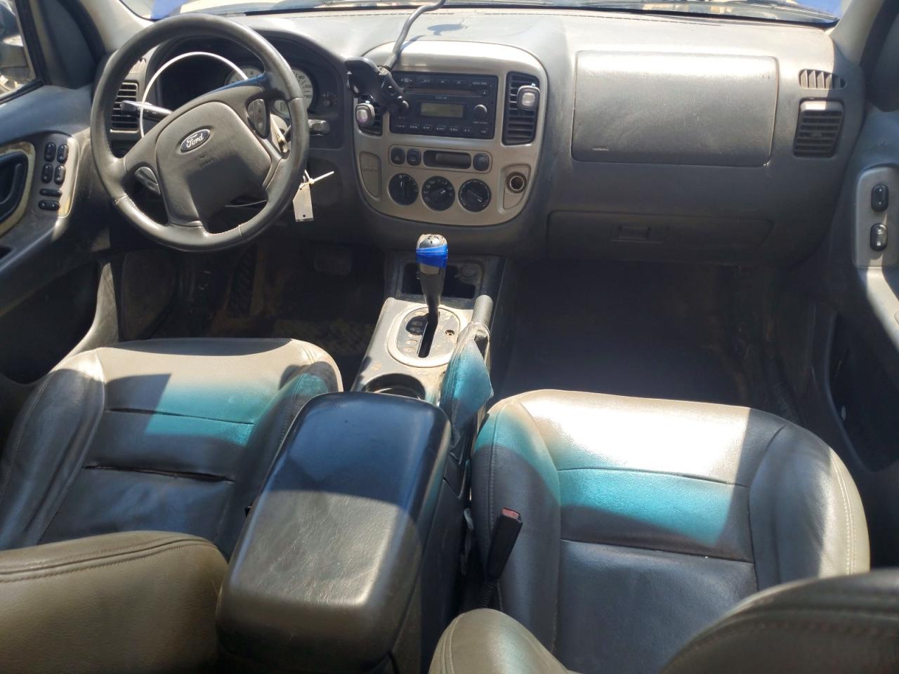 2005 FORD ESCAPE XLT photo 15