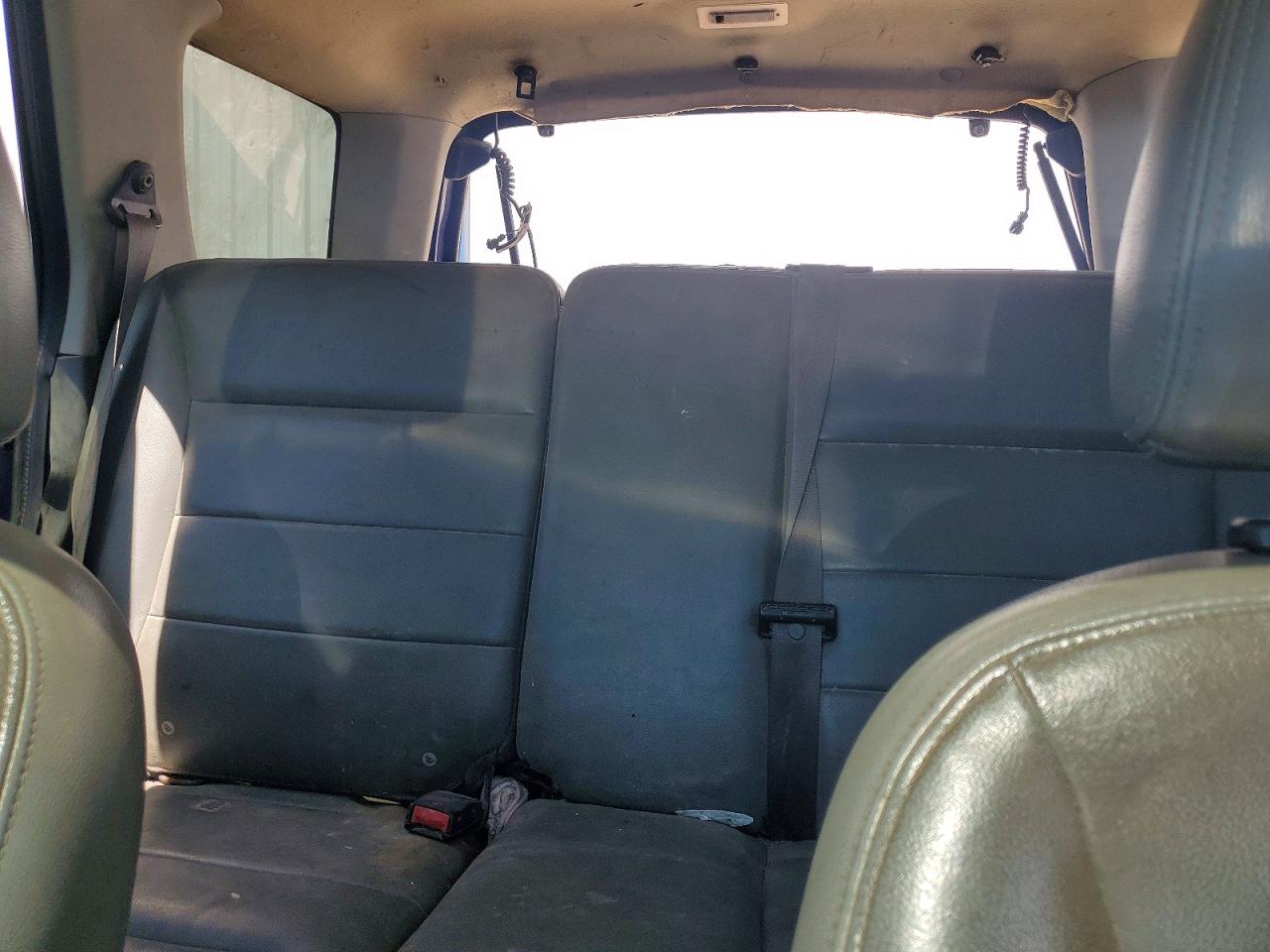 2005 FORD ESCAPE XLT photo 19