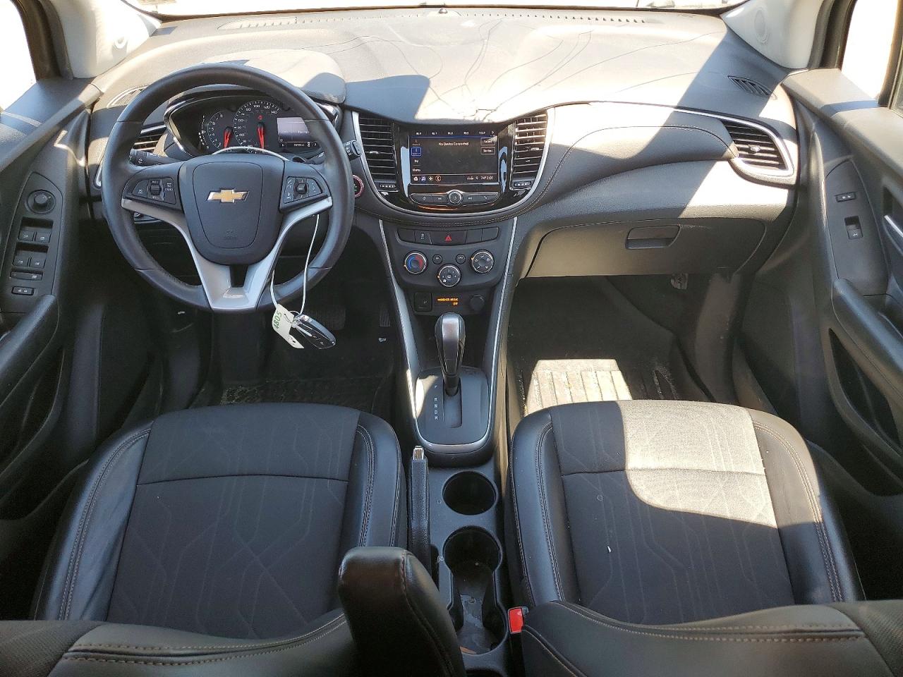 2022 CHEVROLET TRAX 1LT photo 15