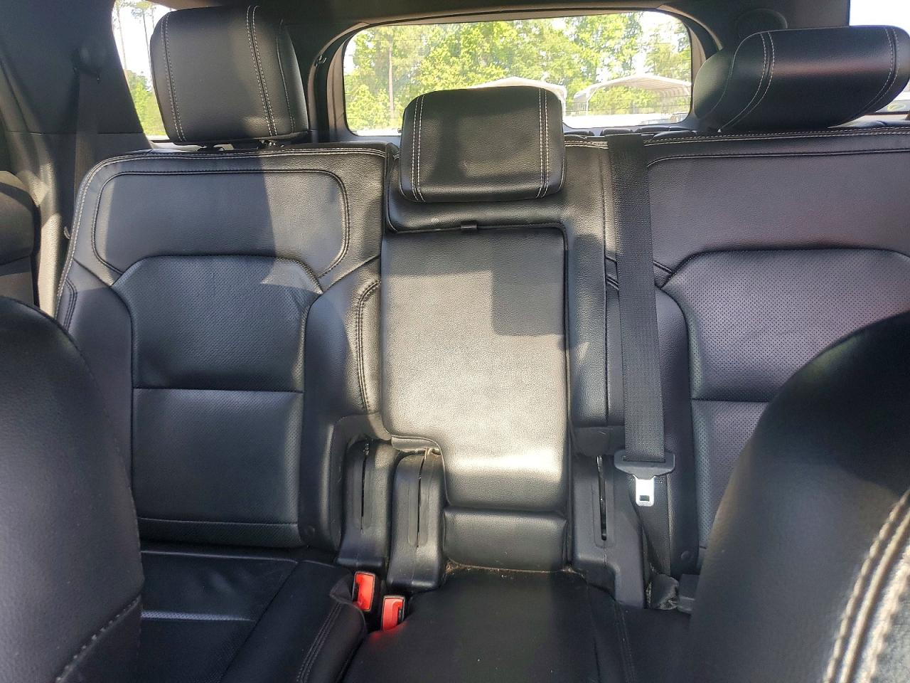 2017 FORD EXPLORER LIMITED photo 28