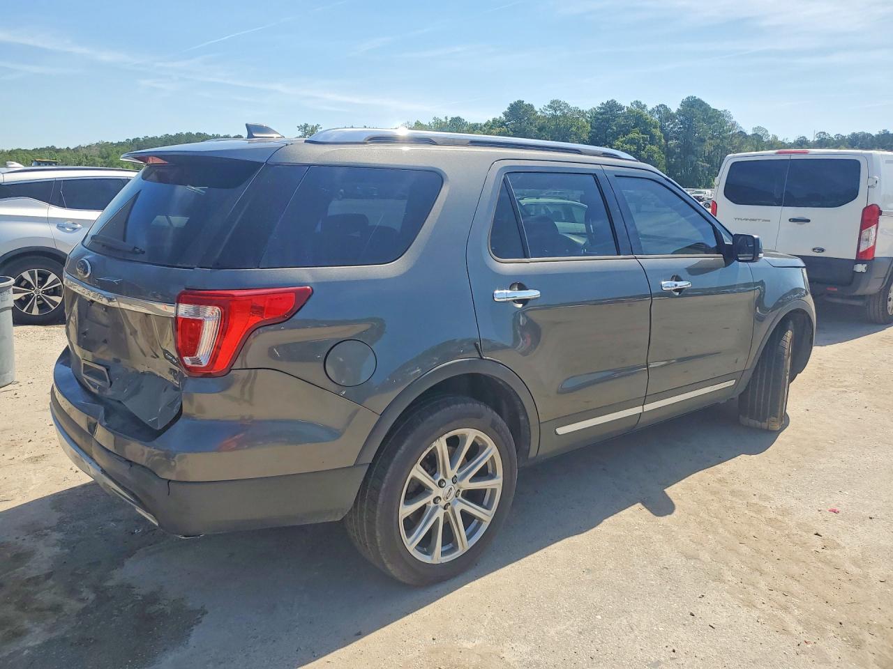 2017 FORD EXPLORER LIMITED photo 7