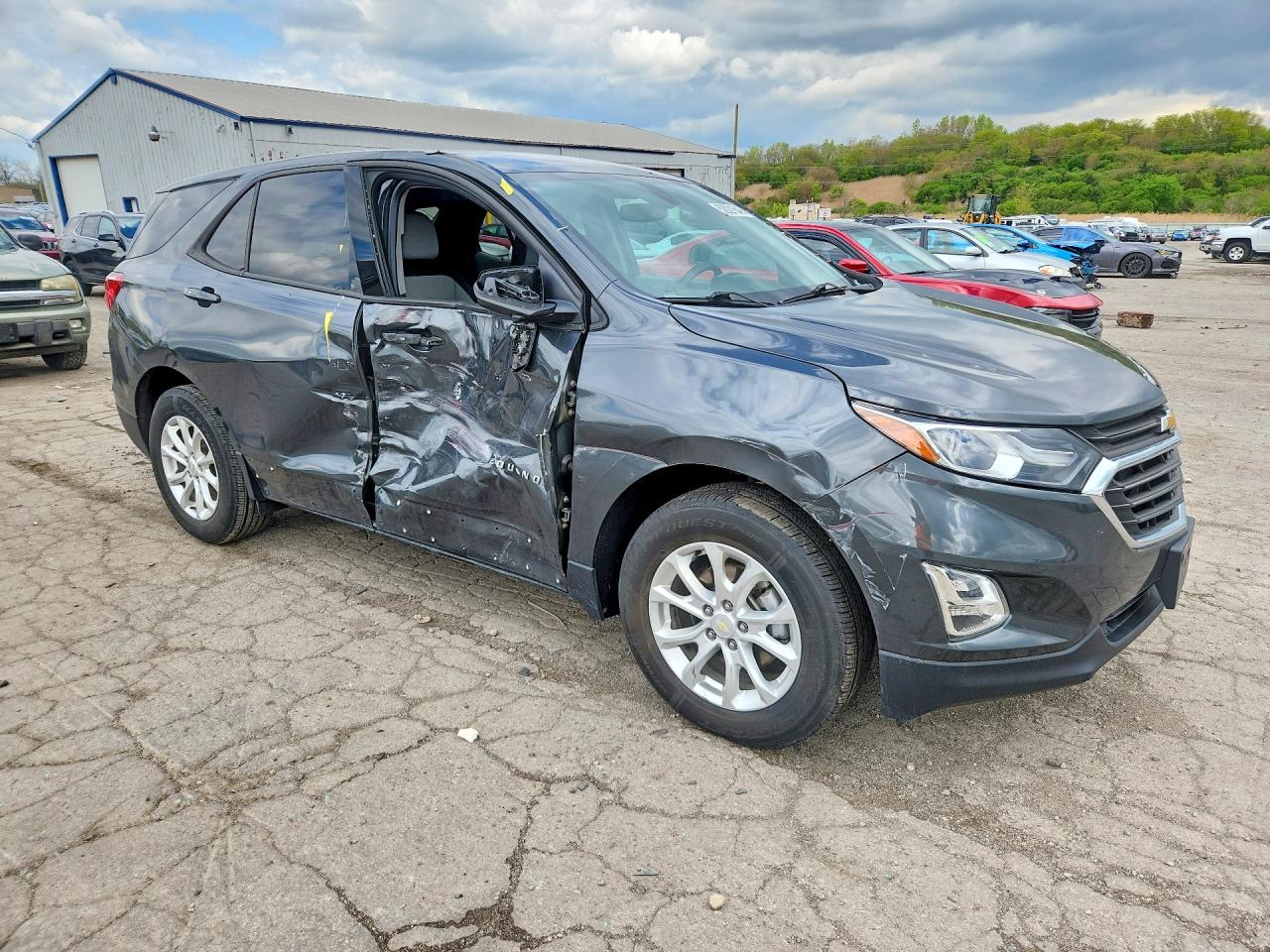 2019 CHEVROLET EQUINOX LS photo 10