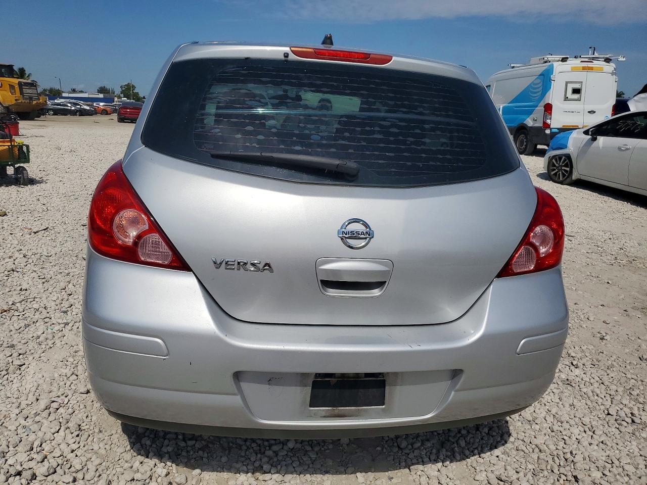 2012 NISSAN VERSA 1.8 S photo 6