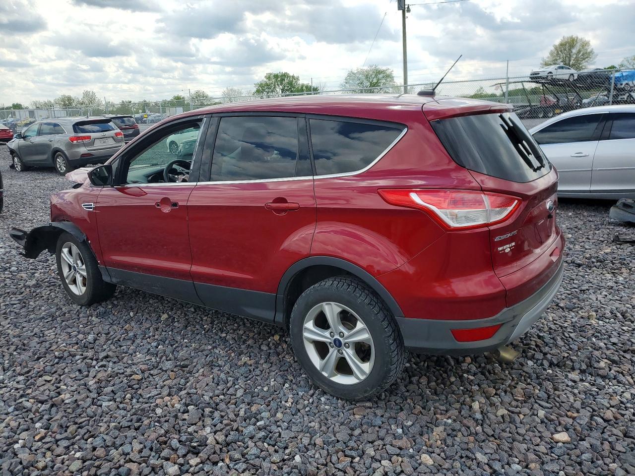 2013 FORD ESCAPE SE photo 4