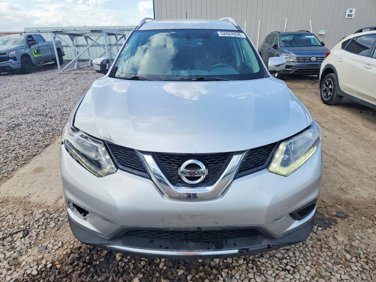 2016 NISSAN ROGUE S photo 9