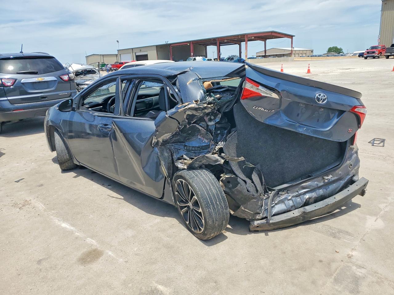 2014 TOYOTA COROLLA S PLUS photo 4