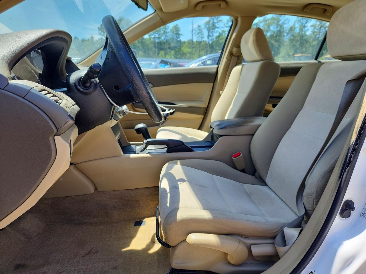 2008 HONDA ACCORD LX photo 19