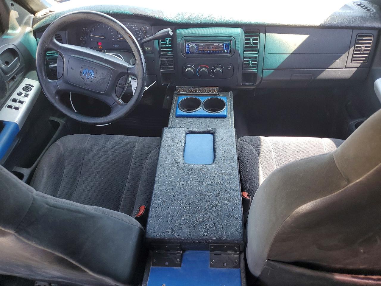 2001 DODGE DAKOTA QUAD photo 22