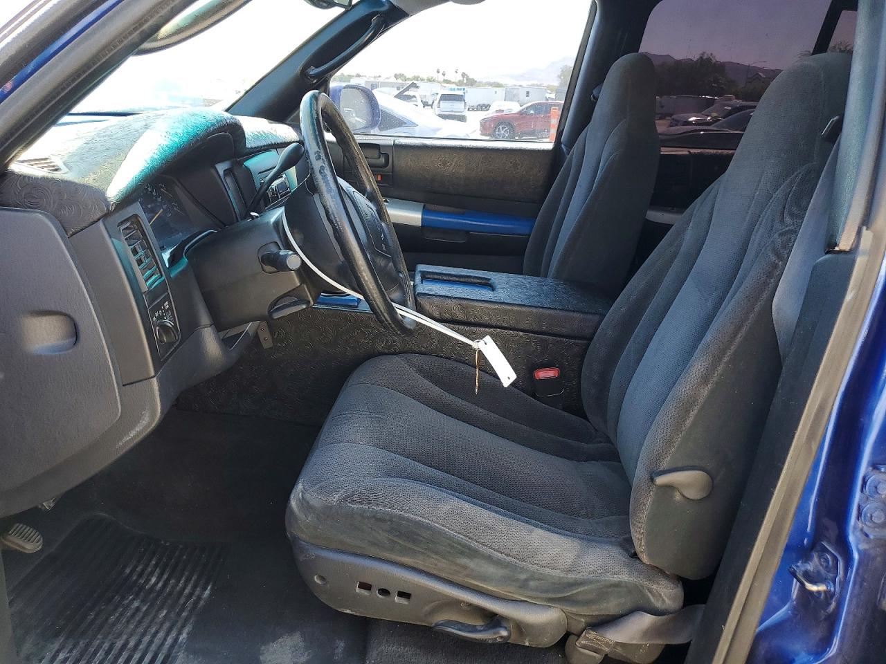 2001 DODGE DAKOTA QUAD photo 19