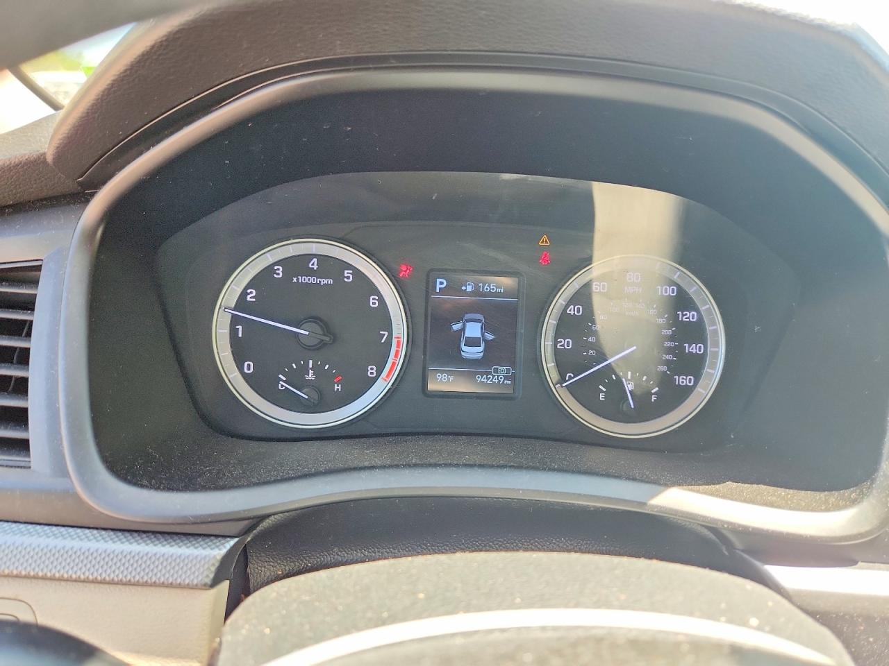 2018 HYUNDAI SONATA SE photo 9