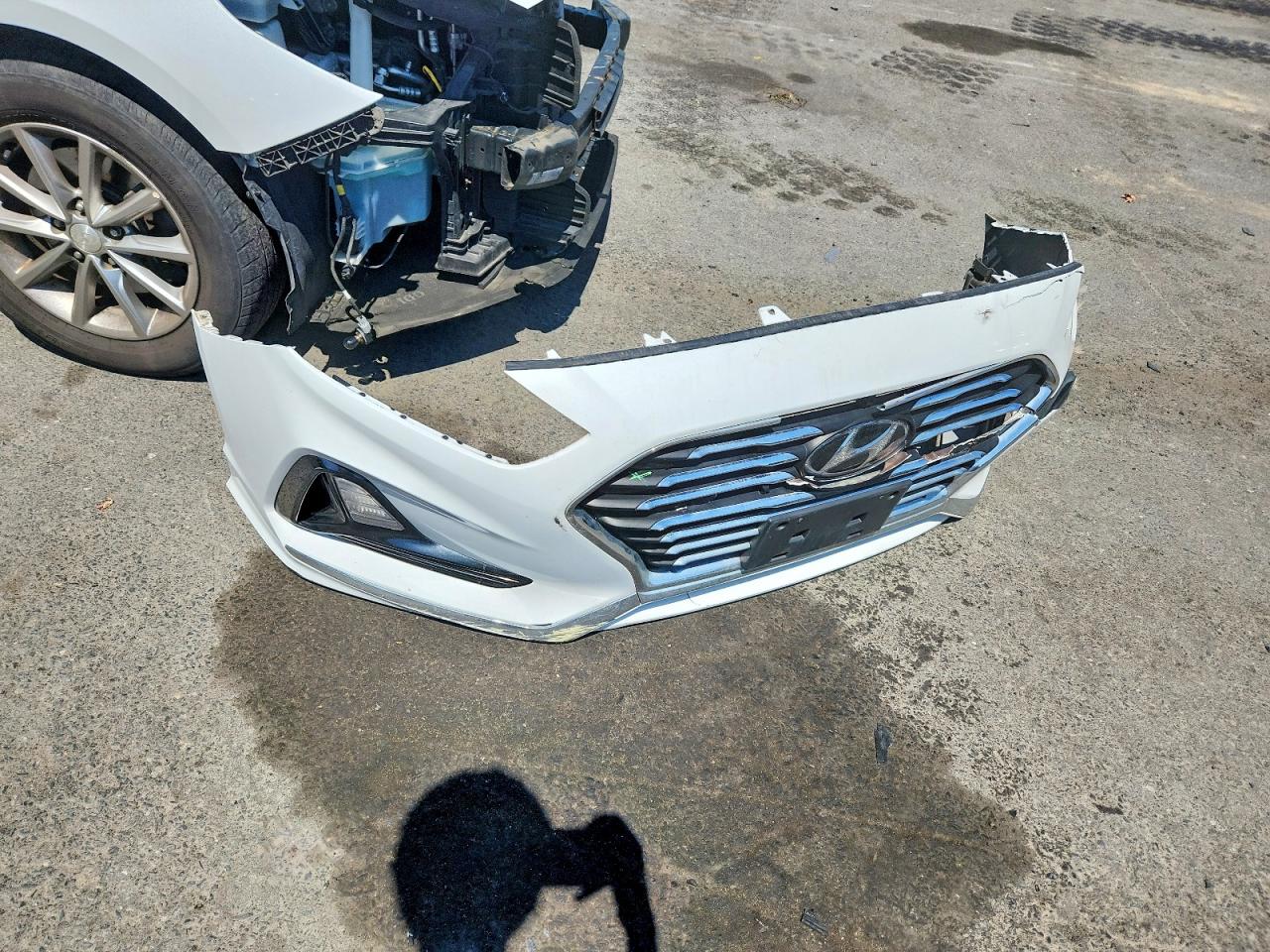 2018 HYUNDAI SONATA SE photo 12