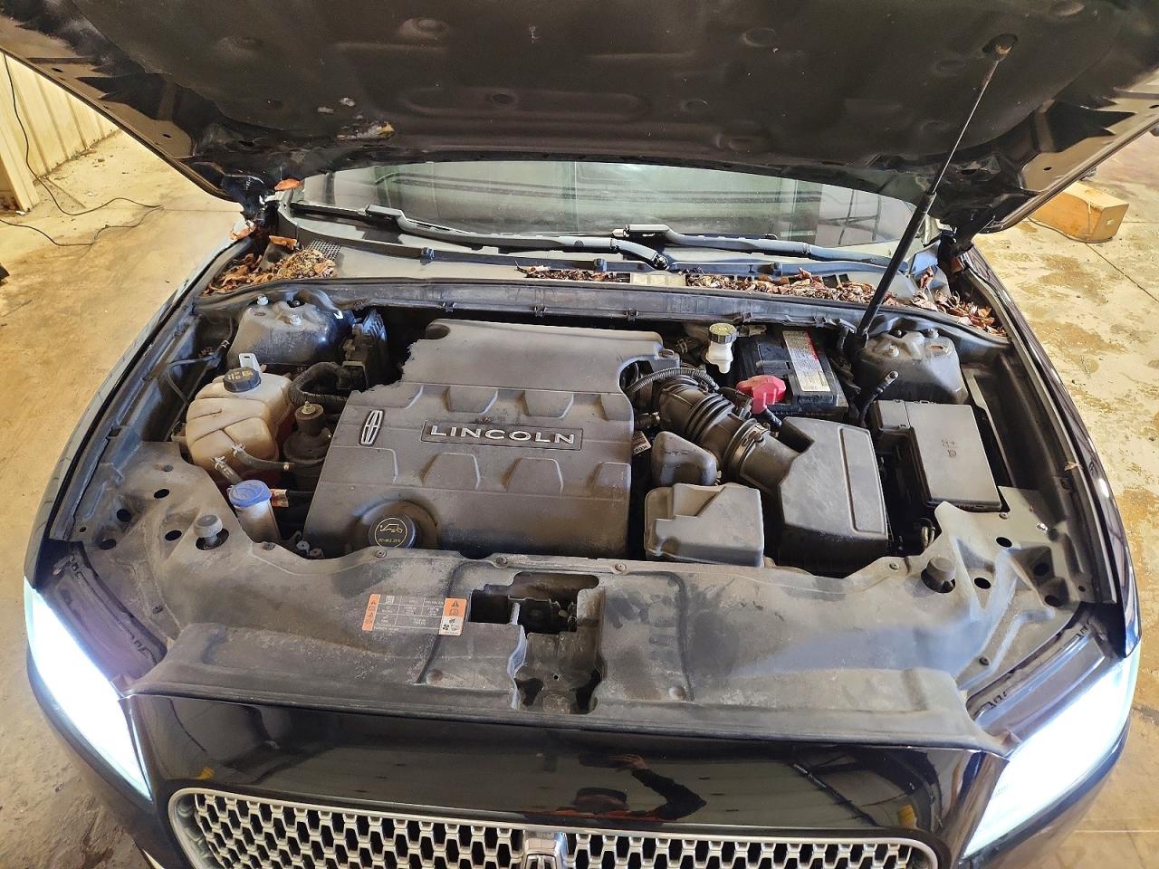 2018 LINCOLN CONTINENTAL SELECT photo 31