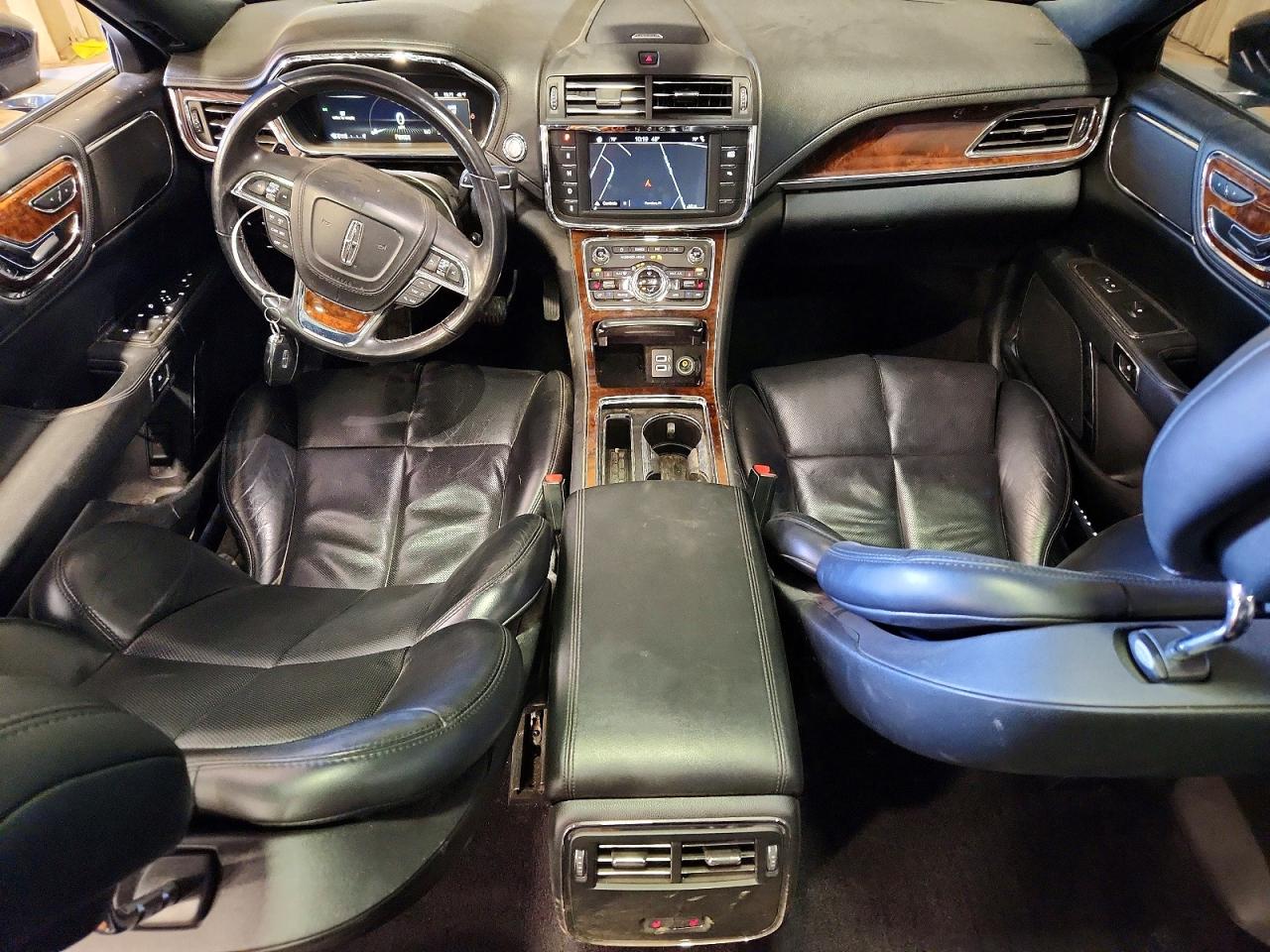 2018 LINCOLN CONTINENTAL SELECT photo 22