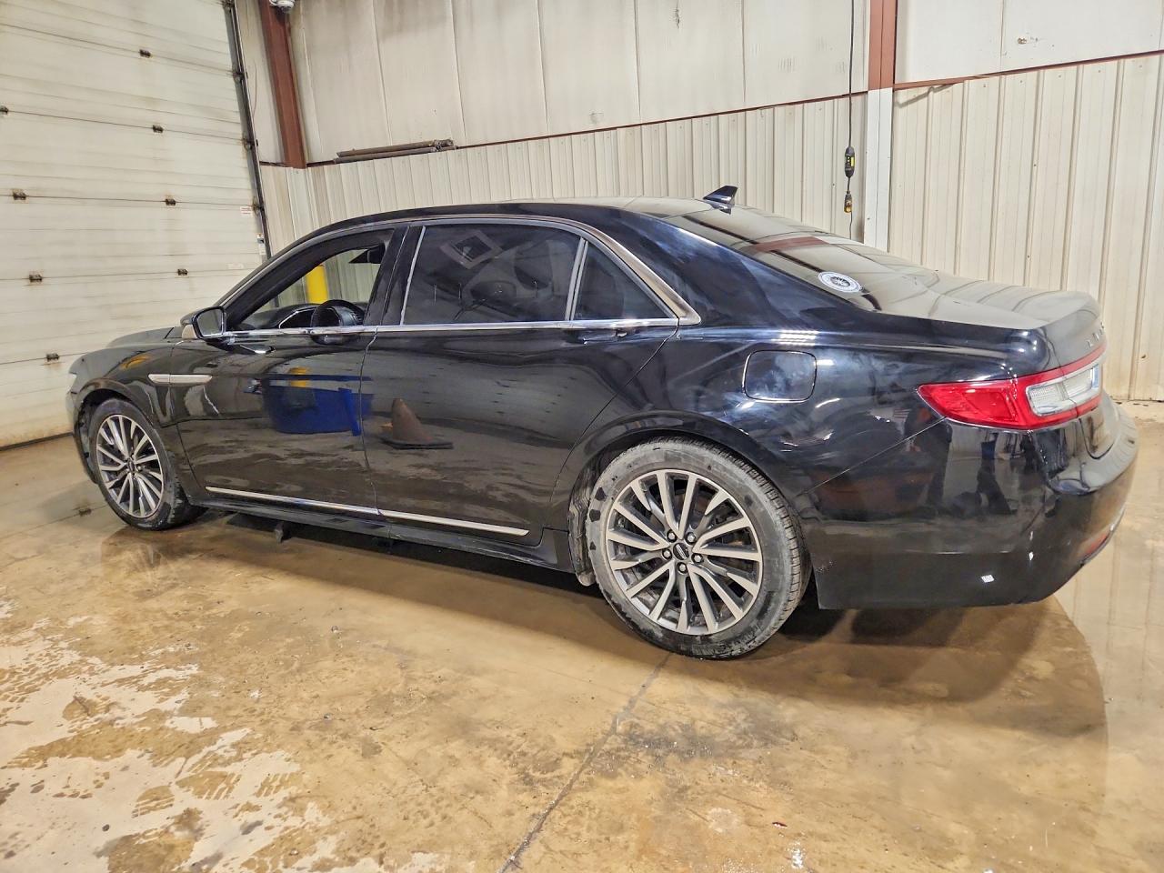 2018 LINCOLN CONTINENTAL SELECT photo 4