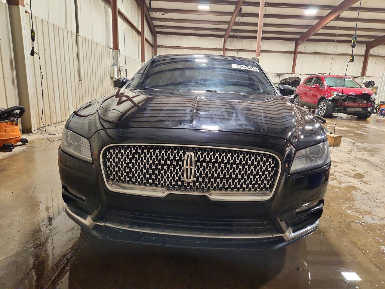 2018 LINCOLN CONTINENTAL SELECT photo 13