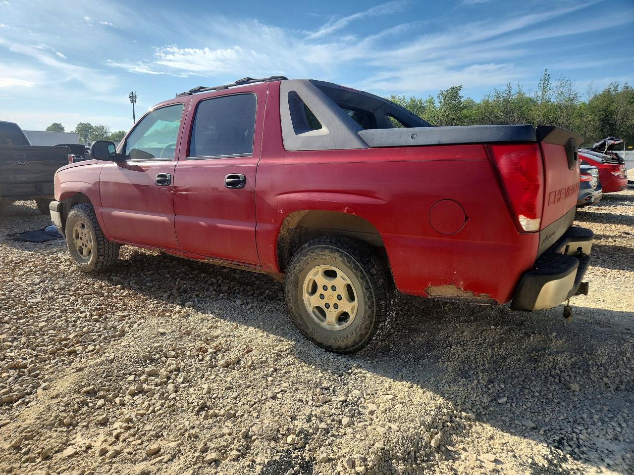 2005 CHEVROLET AVALANCHE C1500 photo 3