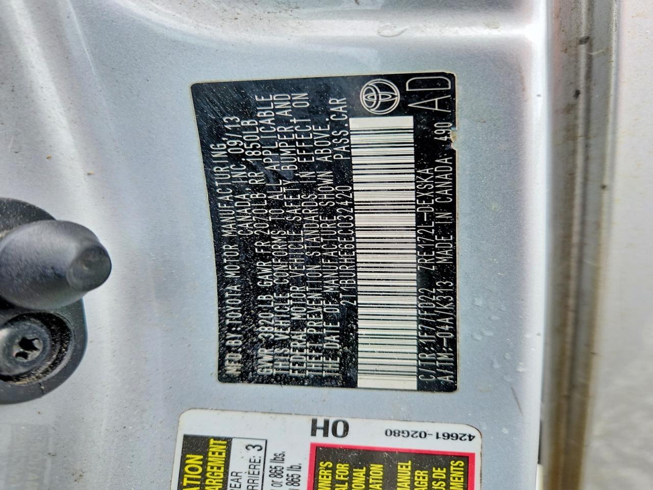 2014 TOYOTA COROLLA S PLUS photo 23