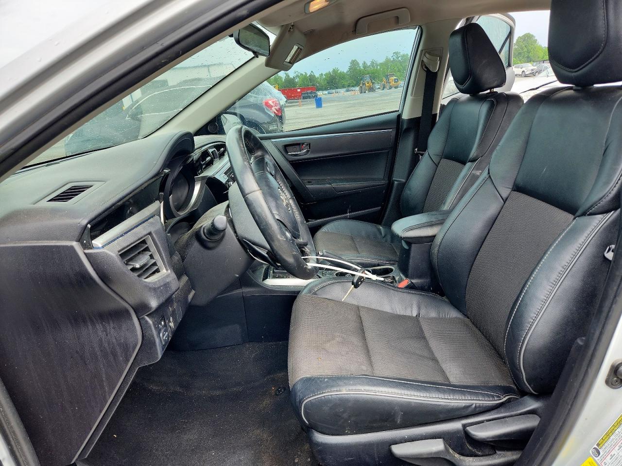 2014 TOYOTA COROLLA S PLUS photo 13