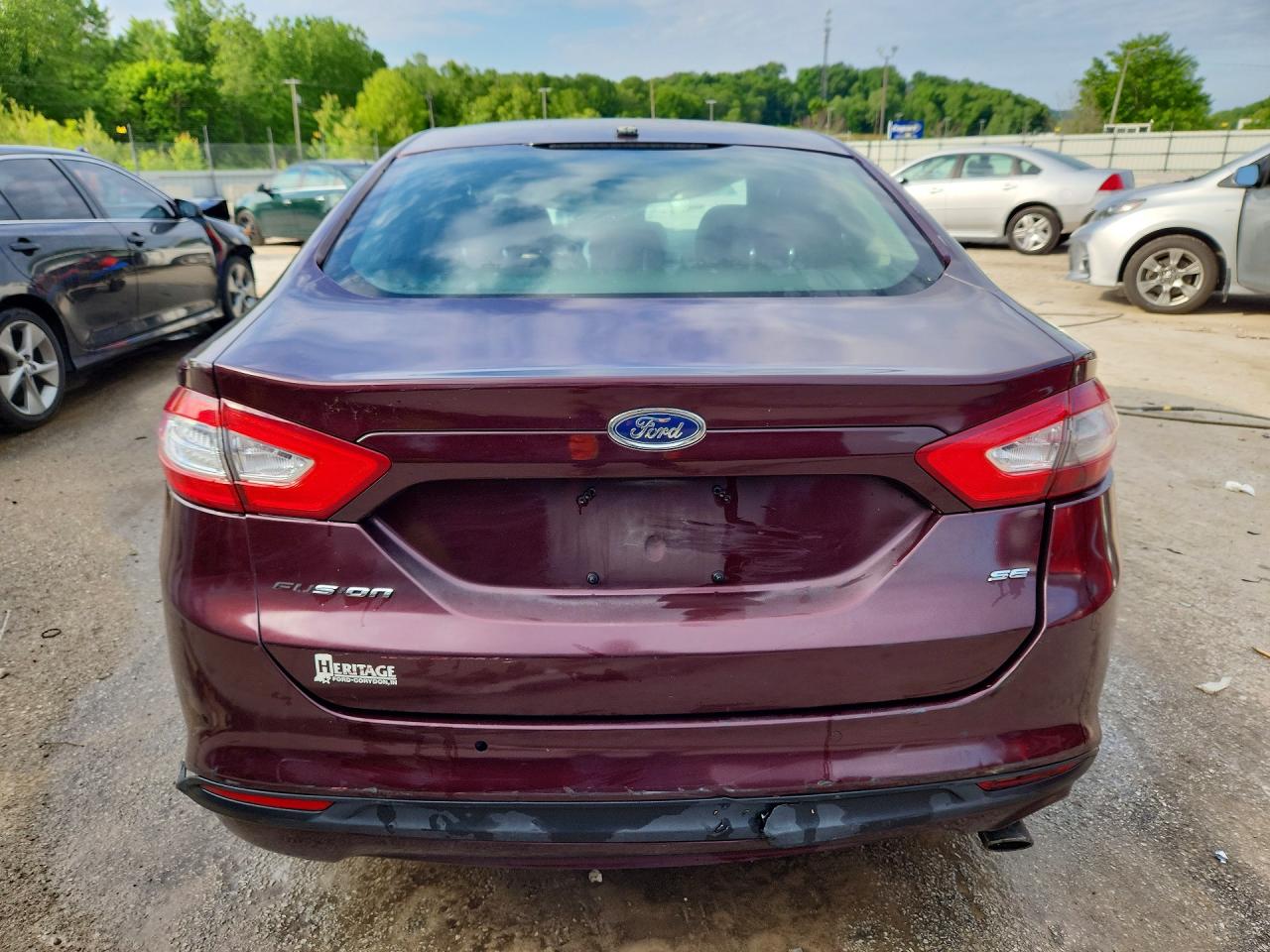 2013 FORD FUSION SE photo 16