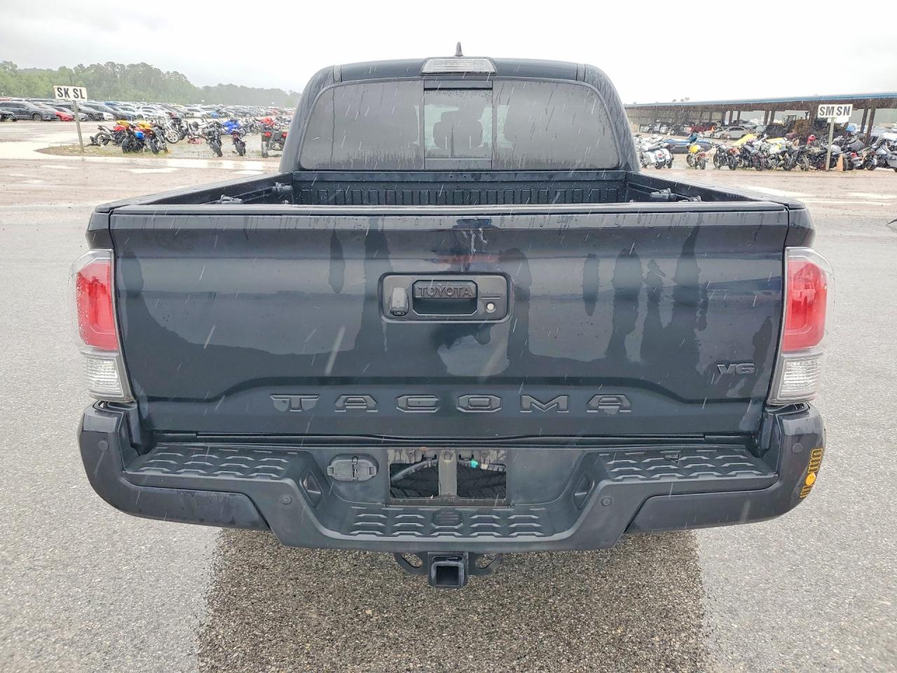 2019 TOYOTA TACOMA TRD SPORT photo 16