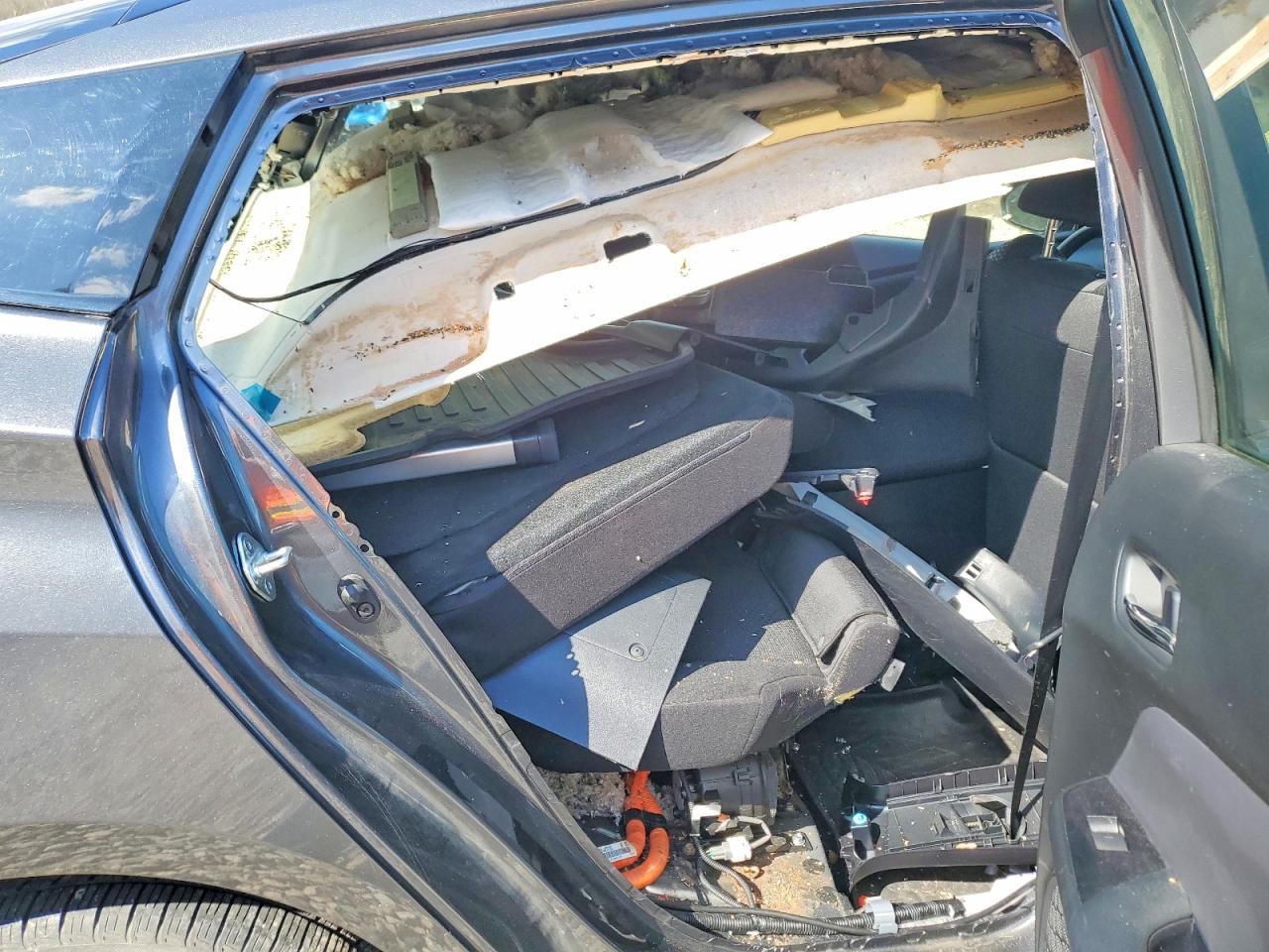 2019 TOYOTA PRIUS LE AWD-E photo 19
