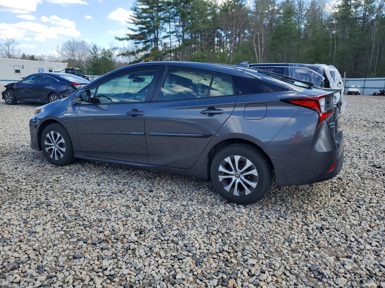 2019 TOYOTA PRIUS LE AWD-E photo 3