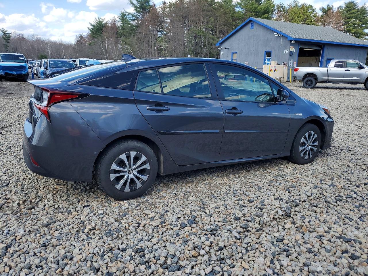 2019 TOYOTA PRIUS LE AWD-E photo 5