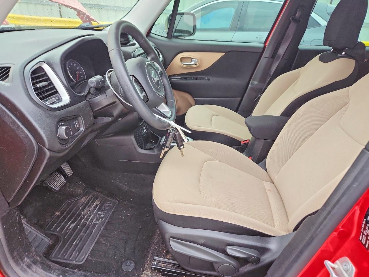 2015 JEEP RENEGADE SPORT photo 19