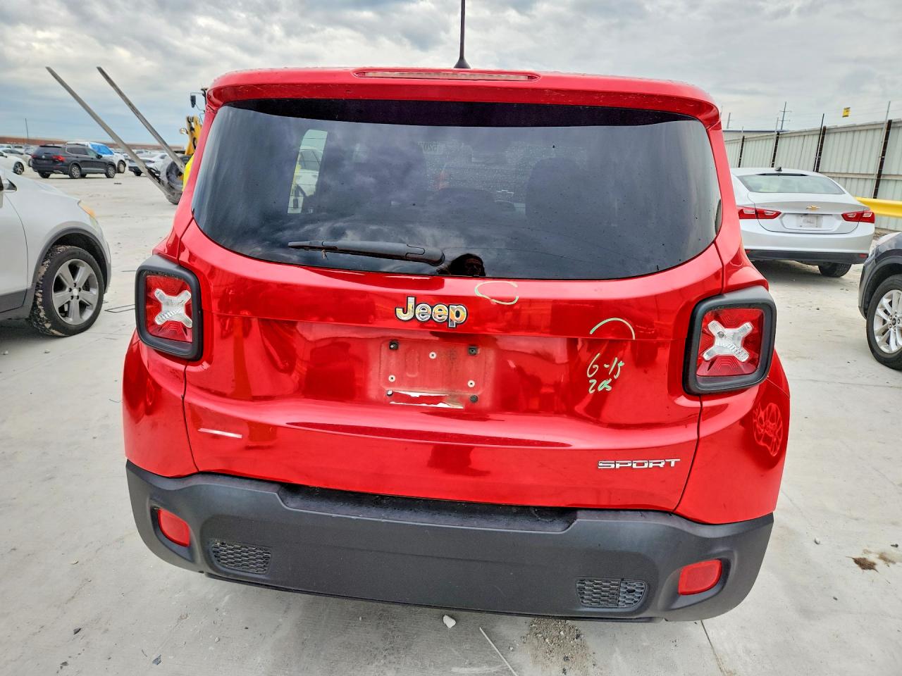 2015 JEEP RENEGADE SPORT photo 16
