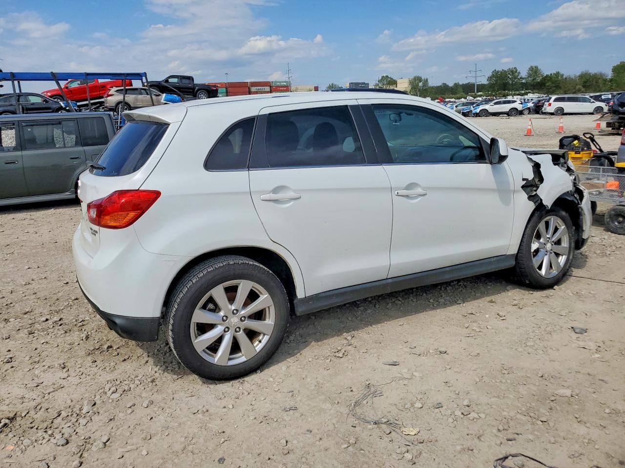 2013 MITSUBISHI OUTLANDER SPORT SE photo 7