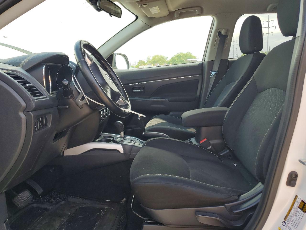 2013 MITSUBISHI OUTLANDER SPORT SE photo 19