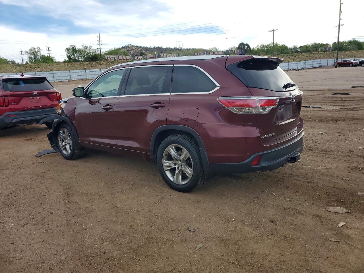 2014 TOYOTA HIGHLANDER LIMITED PLATINUM photo 2