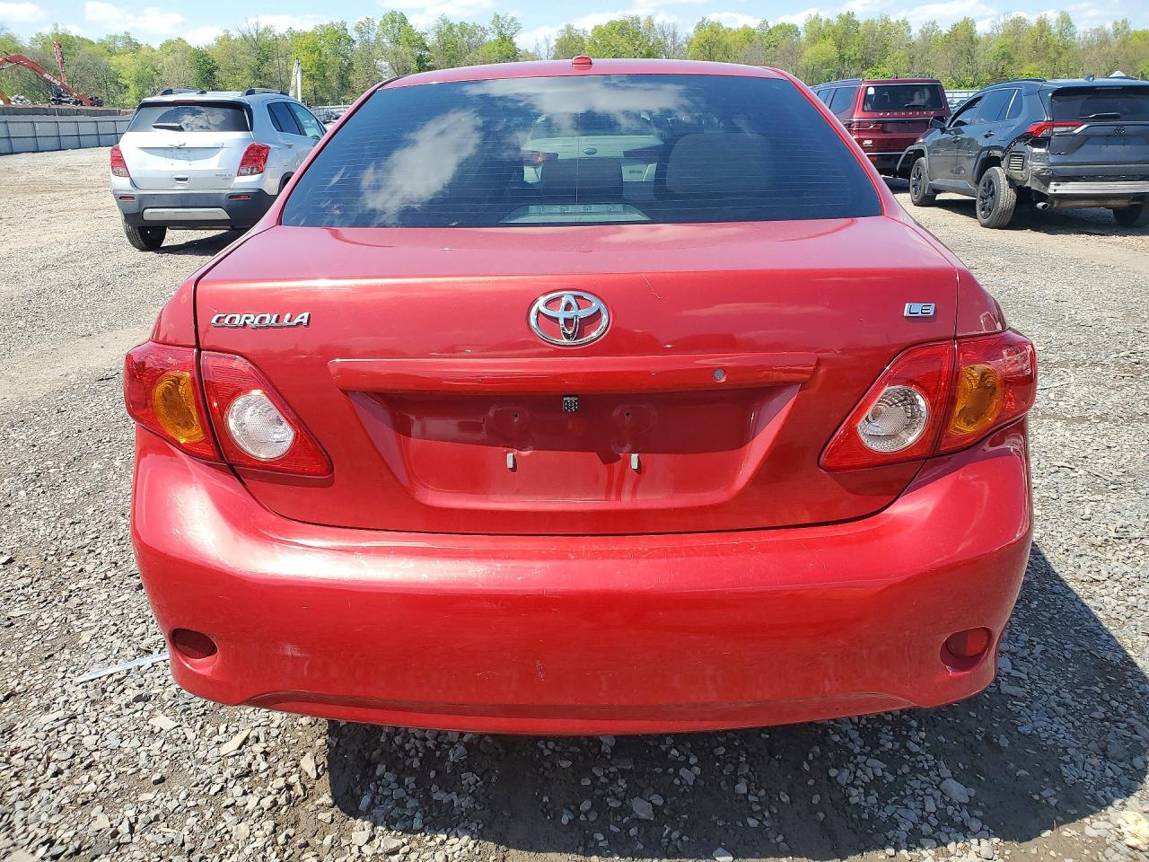 2010 TOYOTA COROLLA photo 16