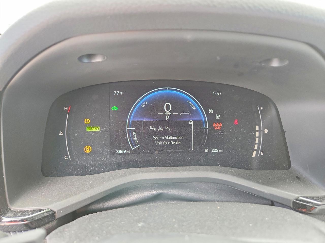 2025 TOYOTA CAMRY SE photo 17