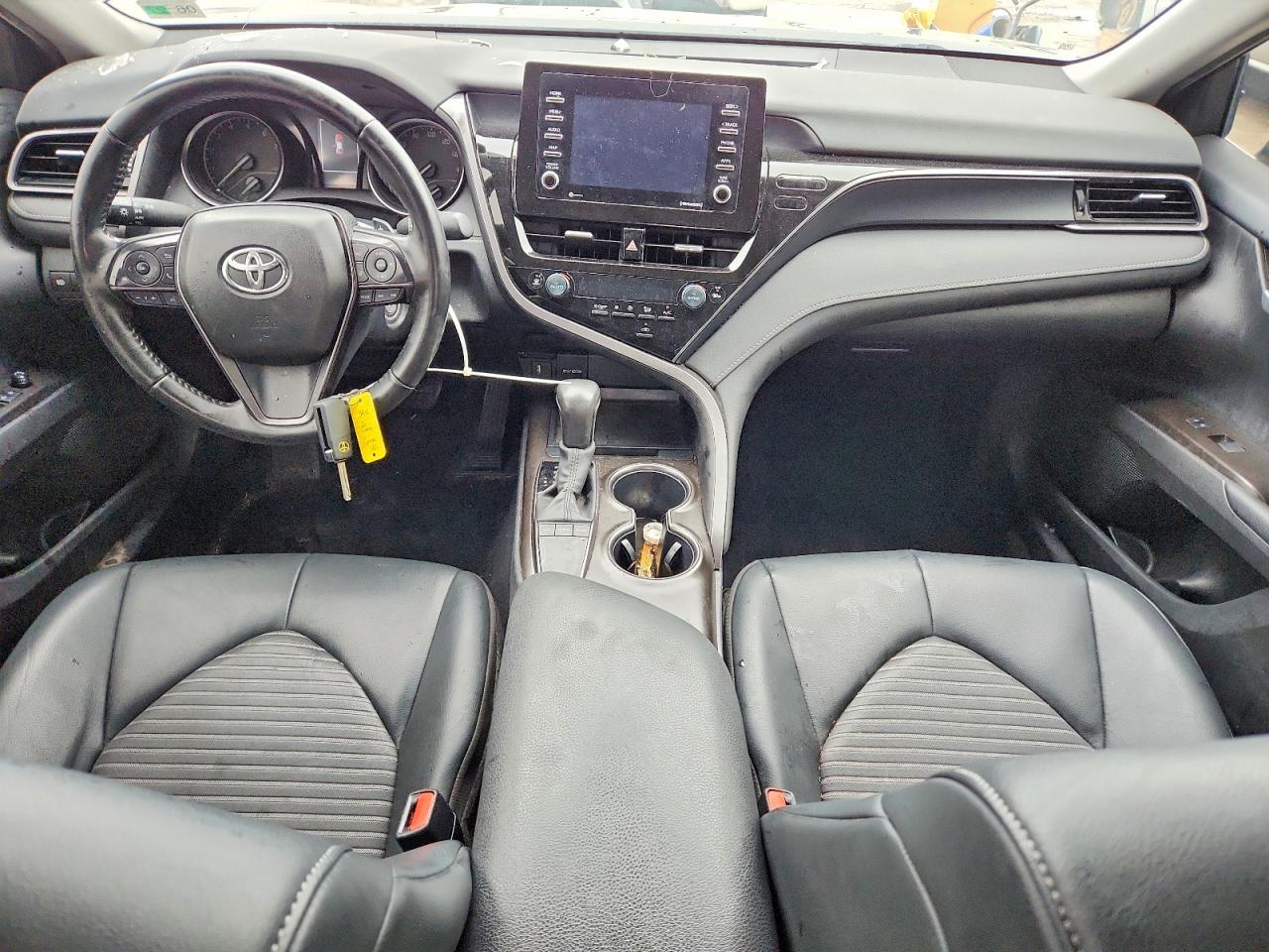 2024 TOYOTA CAMRY SE photo 15