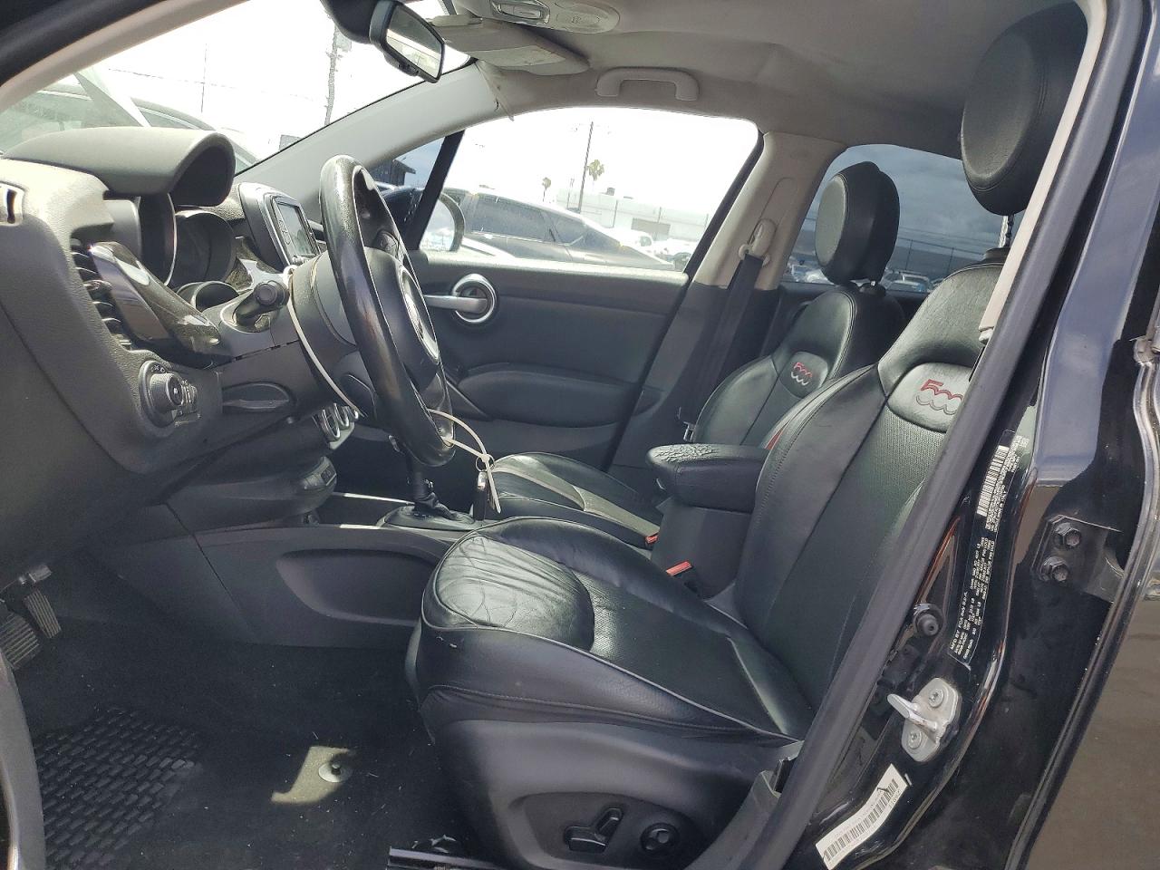 2016 FIAT 500X LOUNGE photo 13