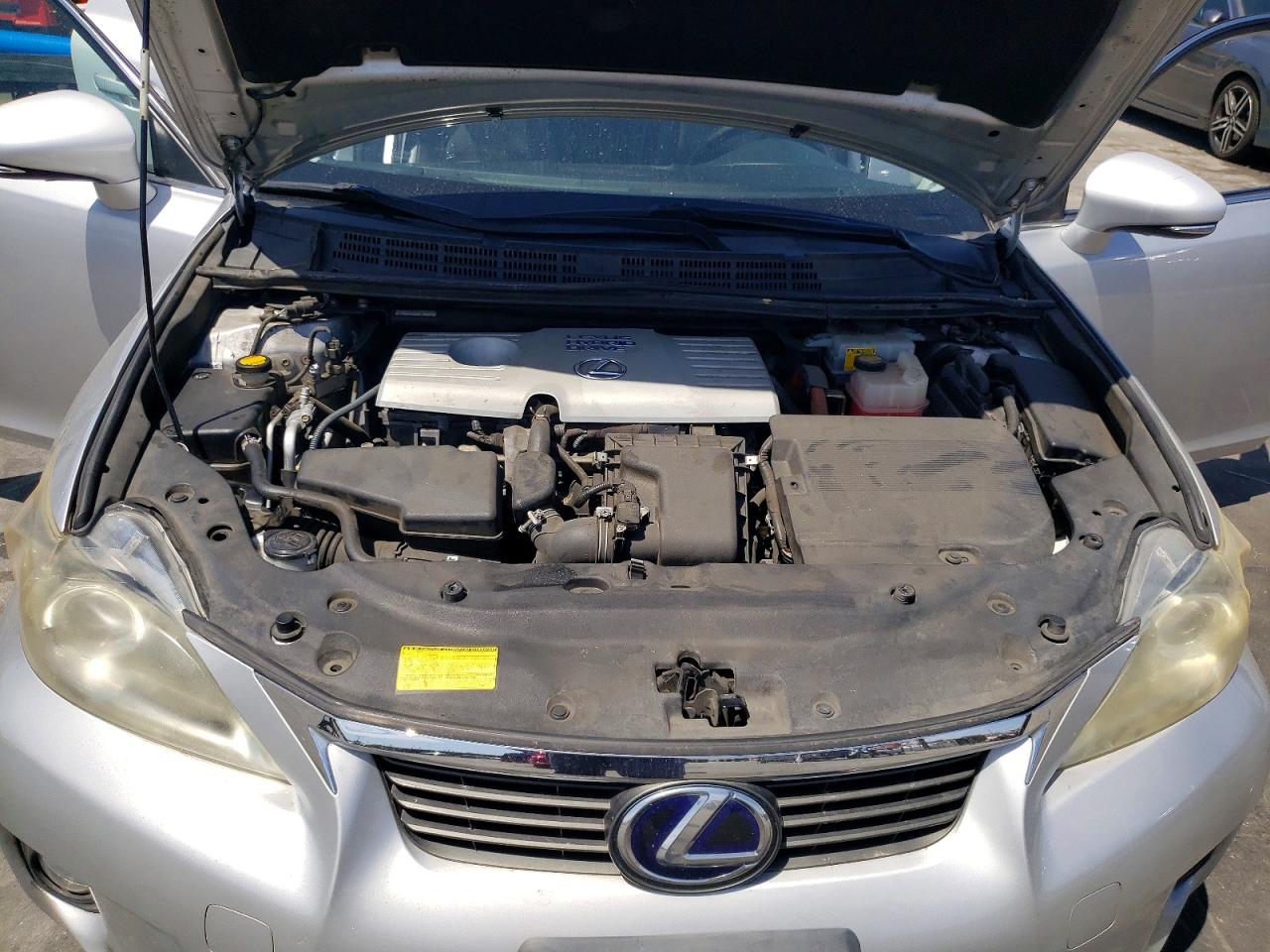 2012 LEXUS CT 200 photo 31