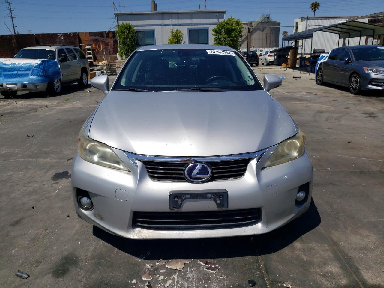 2012 LEXUS CT 200 photo 13