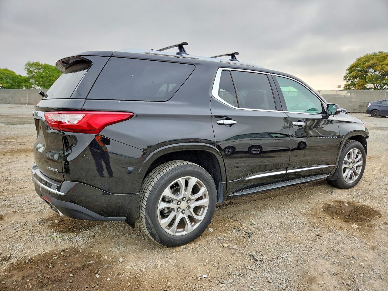 2020 CHEVROLET TRAVERSE PREMIER photo 5